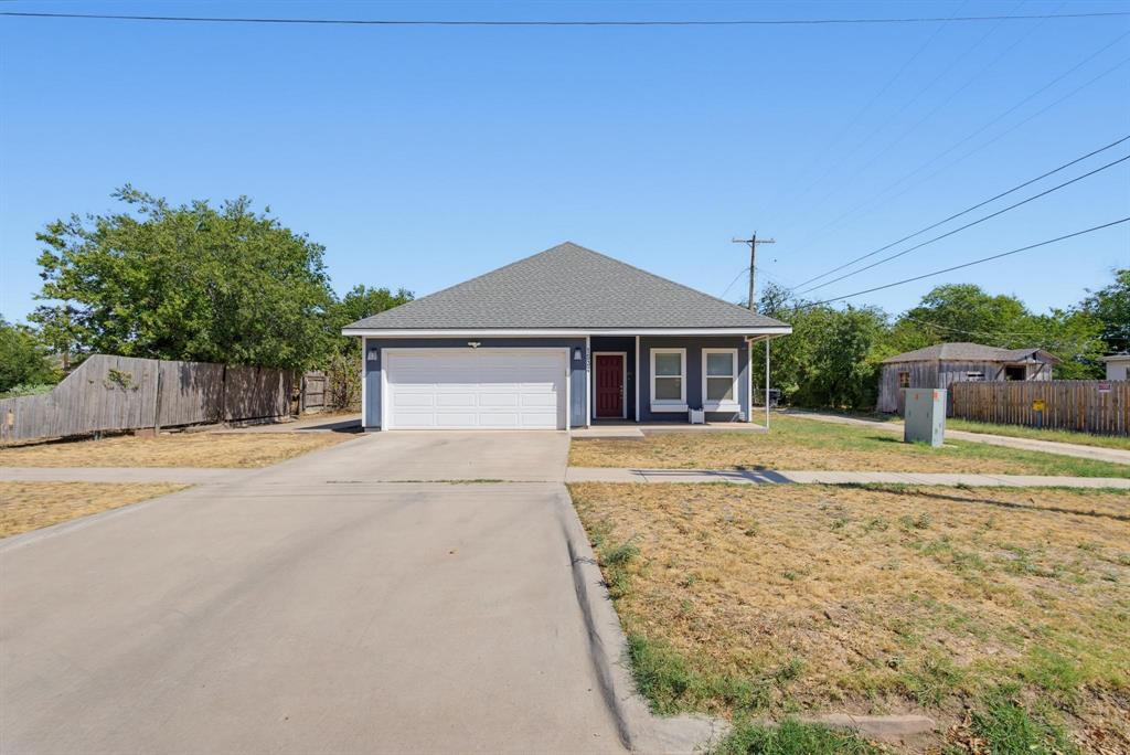 1534 S 8th Street Property Photo 1
