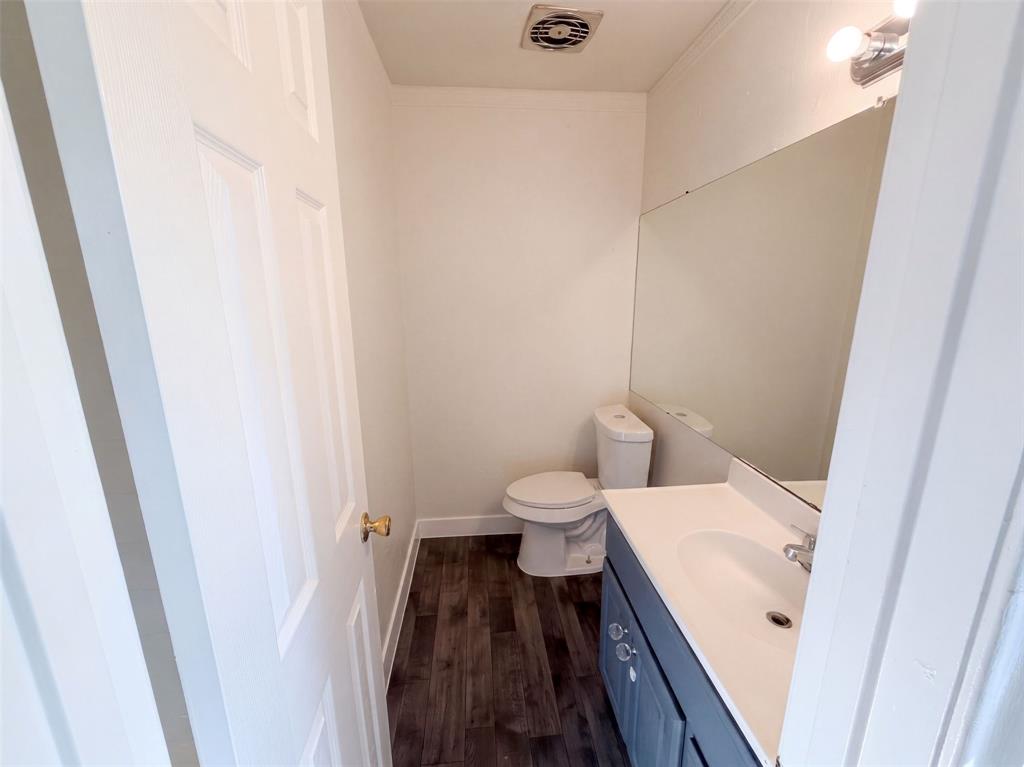 8540 Foxwood Lane Property Photo 7
