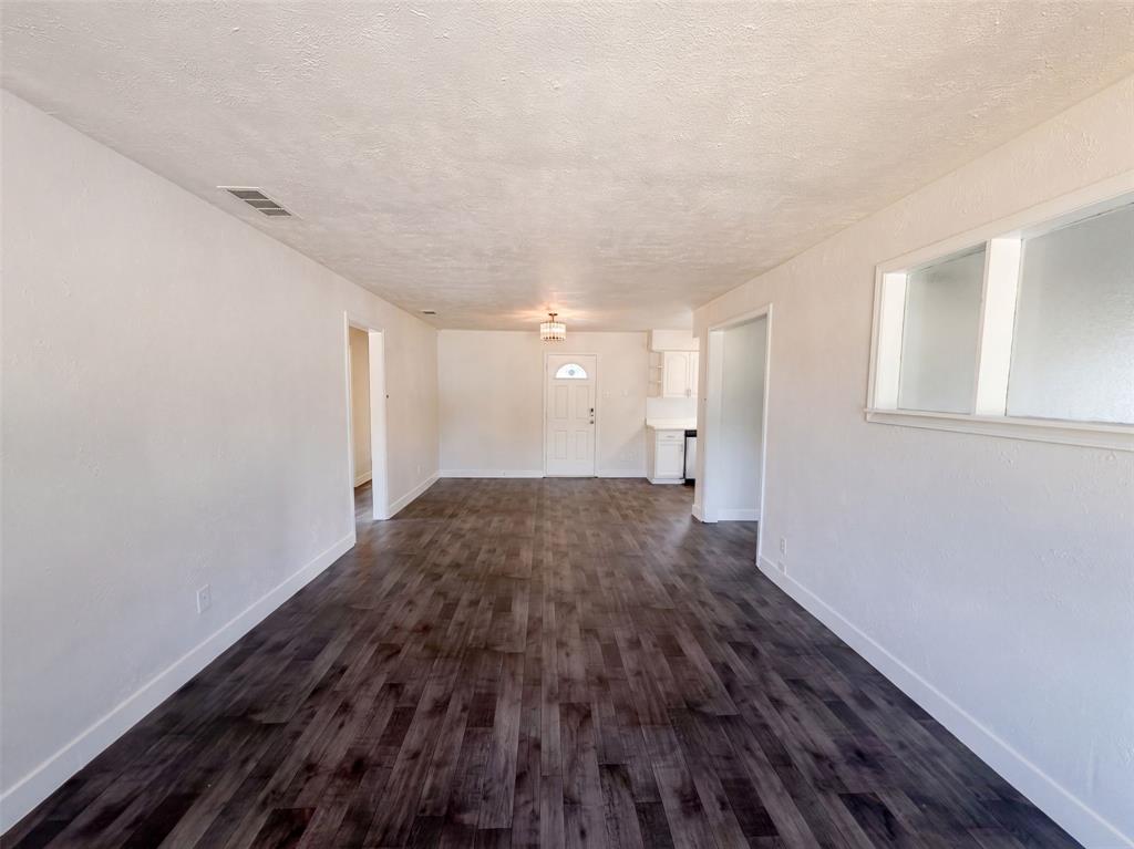 8540 Foxwood Lane Property Photo 12