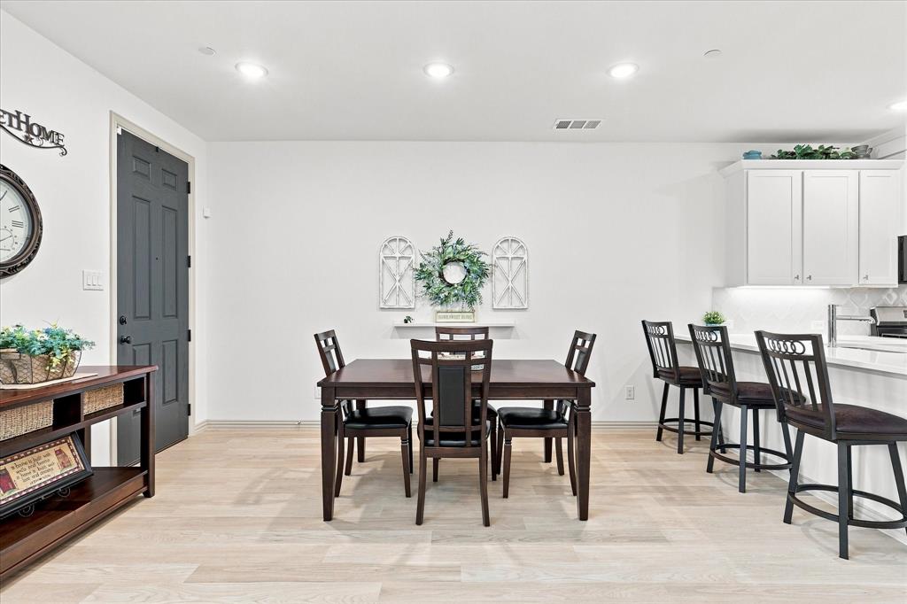 612 4th Street Property Photo 4