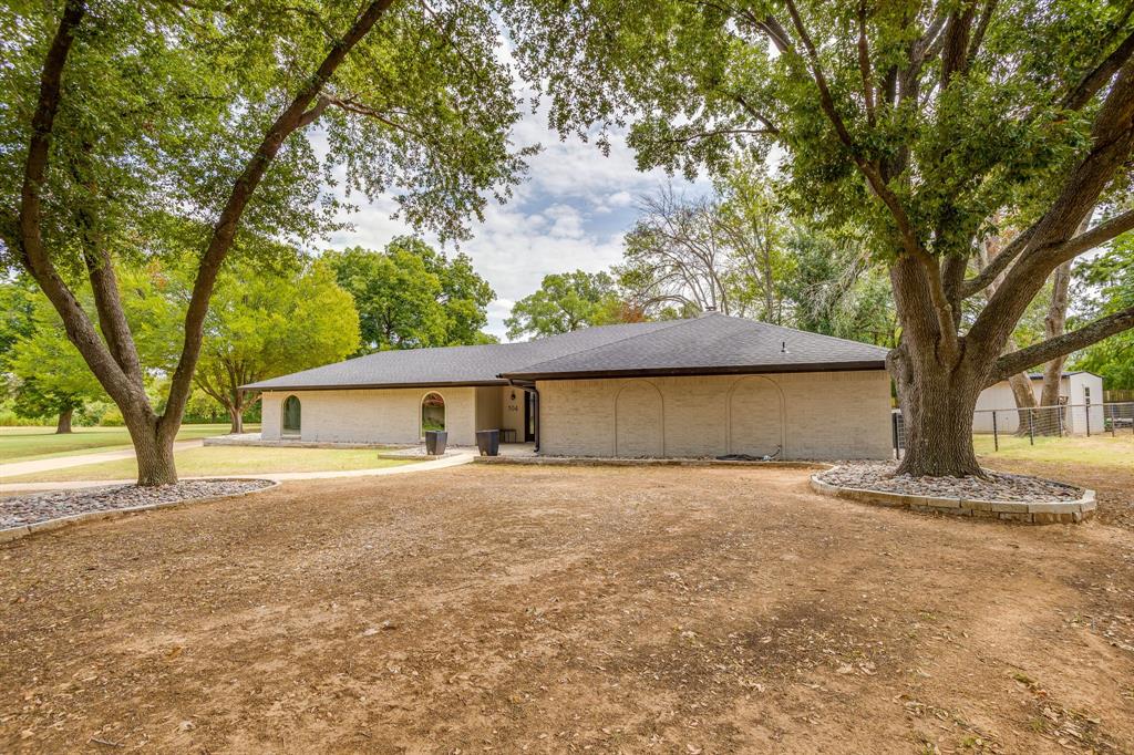 104 Sunset Place Property Photo 8