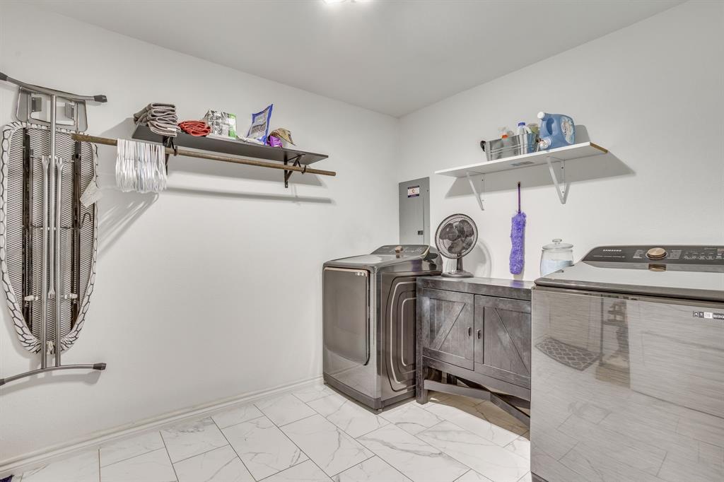 104 Sunset Place Property Photo 33