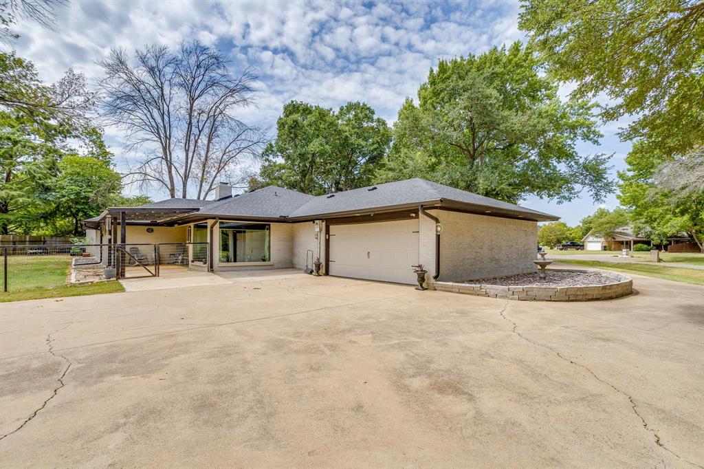 104 Sunset Place Property Photo 39