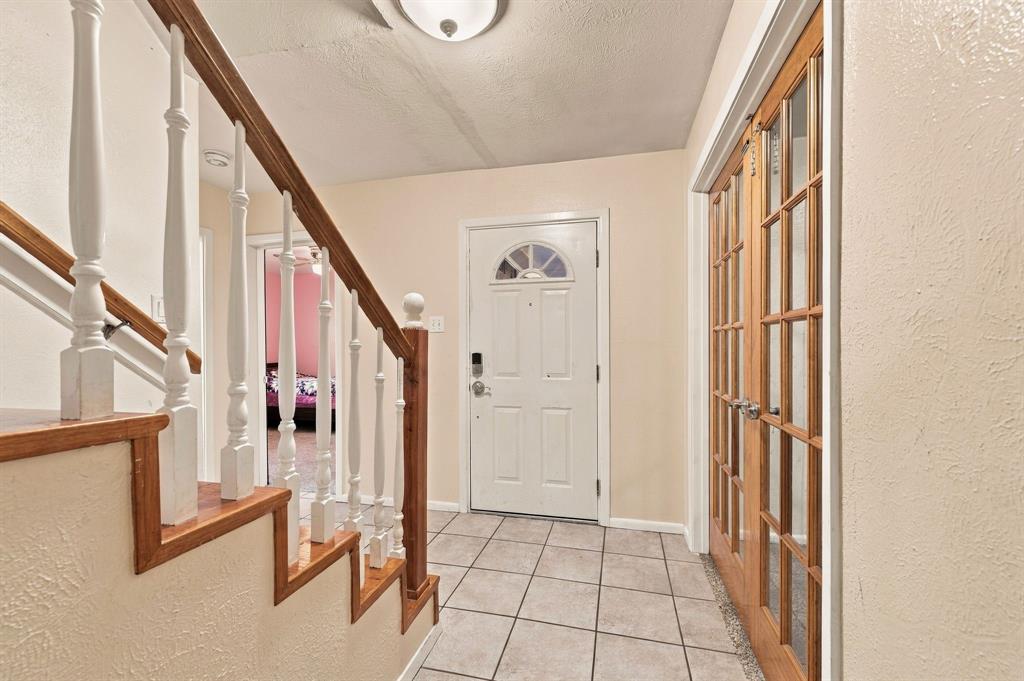 924 Wade Drive Property Photo 3