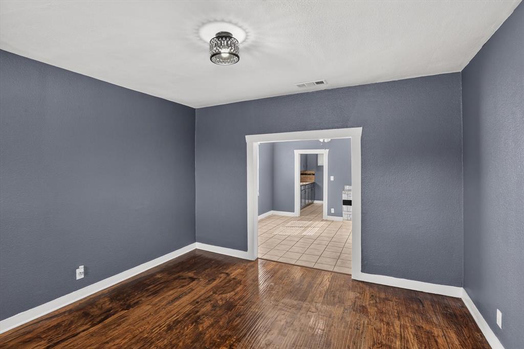 1801 E Harvey Avenue Property Photo 3