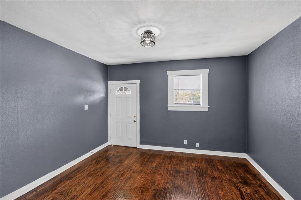 1801 E Harvey Avenue Property Photo 4
