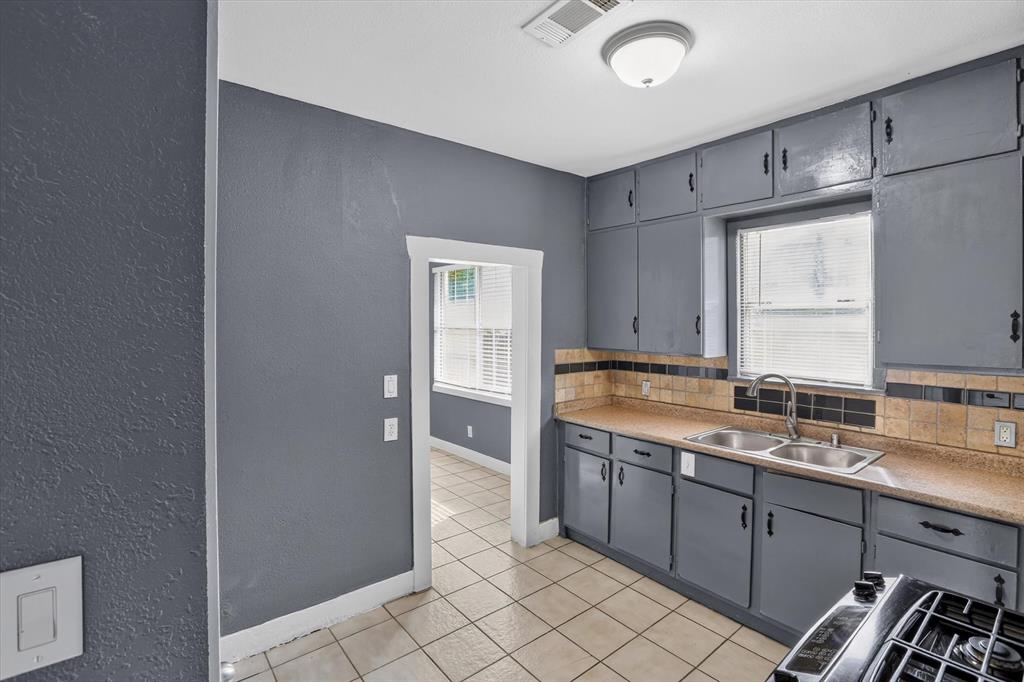 1801 E Harvey Avenue Property Photo 12