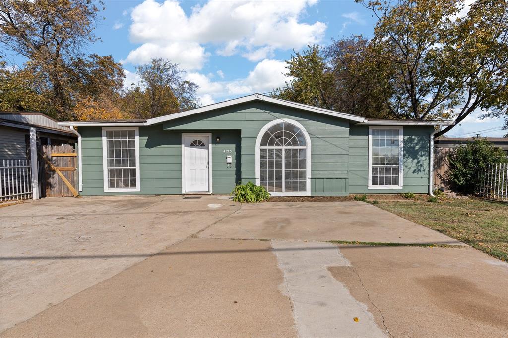 4125 Martin Street Property Photo 1
