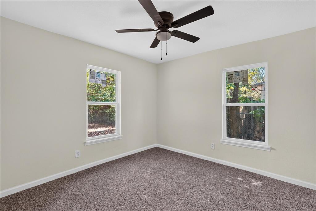 2622 Crystal Drive Property Photo 14