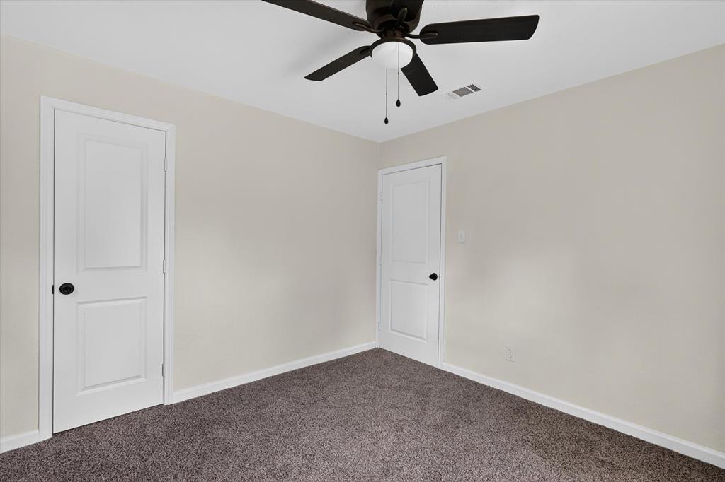 2622 Crystal Drive Property Photo 15