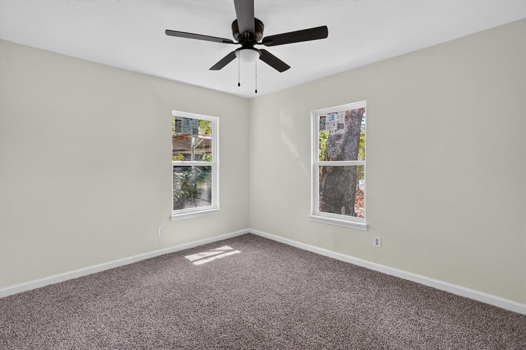 2622 Crystal Drive Property Photo 18
