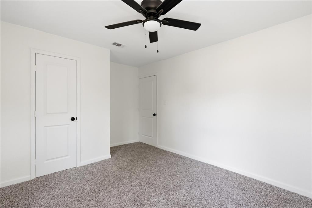 2622 Crystal Drive Property Photo 19