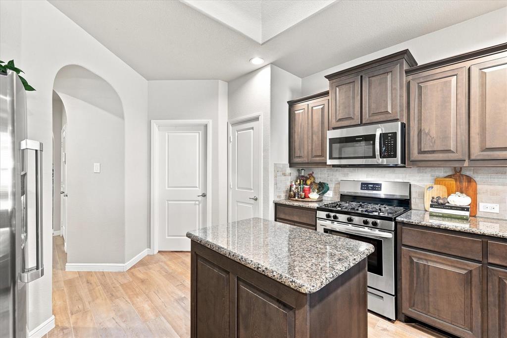 1325 Canary Lane Property Photo 10