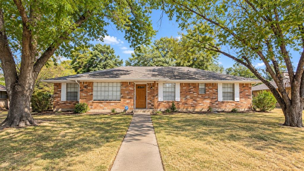 321 Shockley Avenue Property Photo 1
