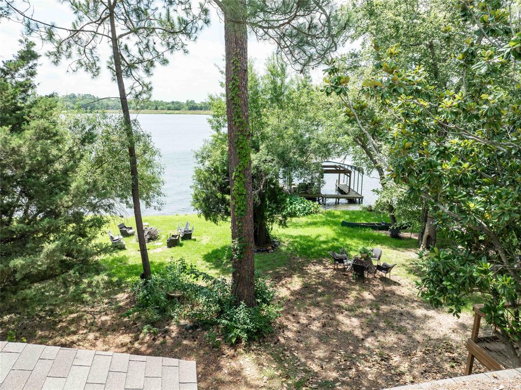 118 Piney Point Property Photo 14
