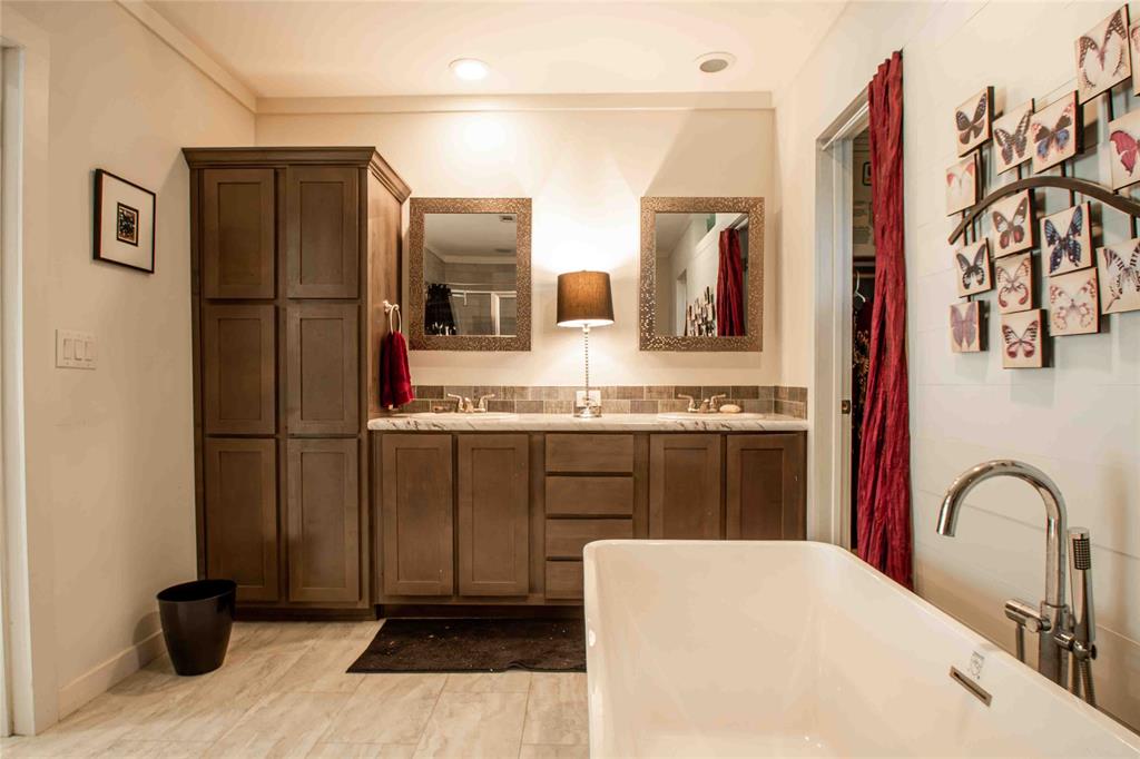 118 Piney Point Property Photo 34