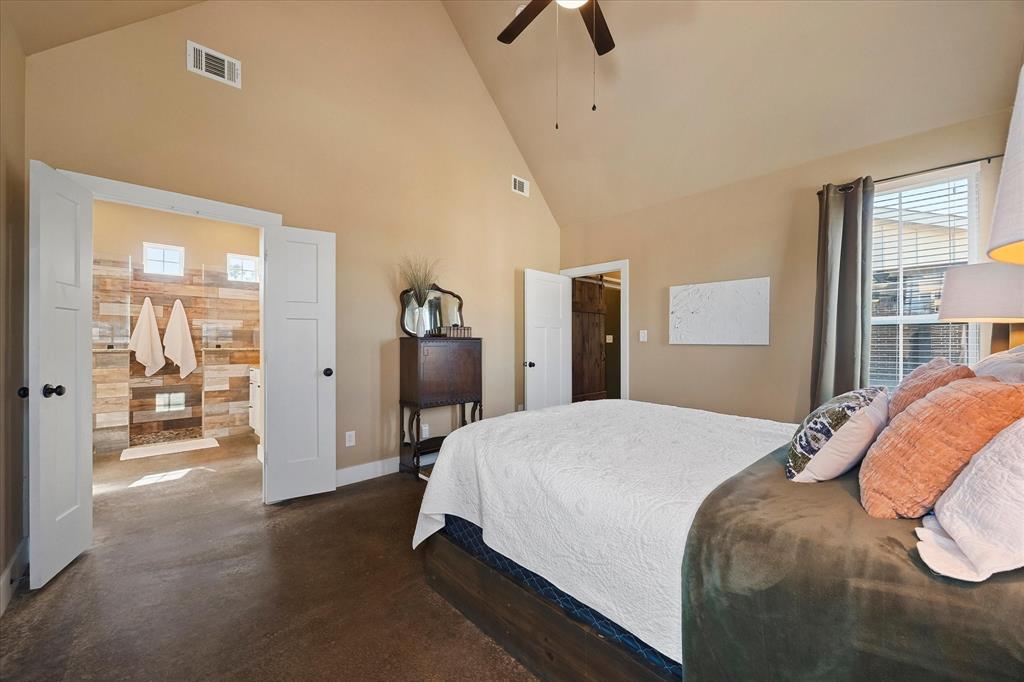 6120 Hidden Oaks Drive Property Photo 15