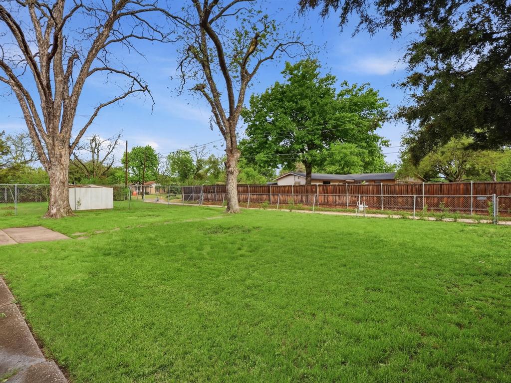 732 Pinehurst Drive Property Photo 19