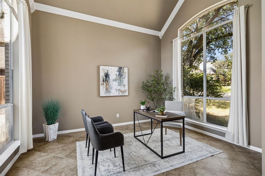 17912 Benchmark Drive Property Photo 3