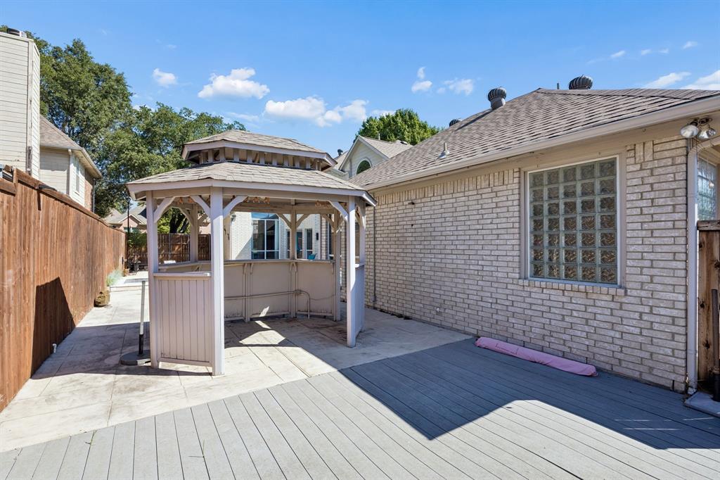17912 Benchmark Drive Property Photo 28