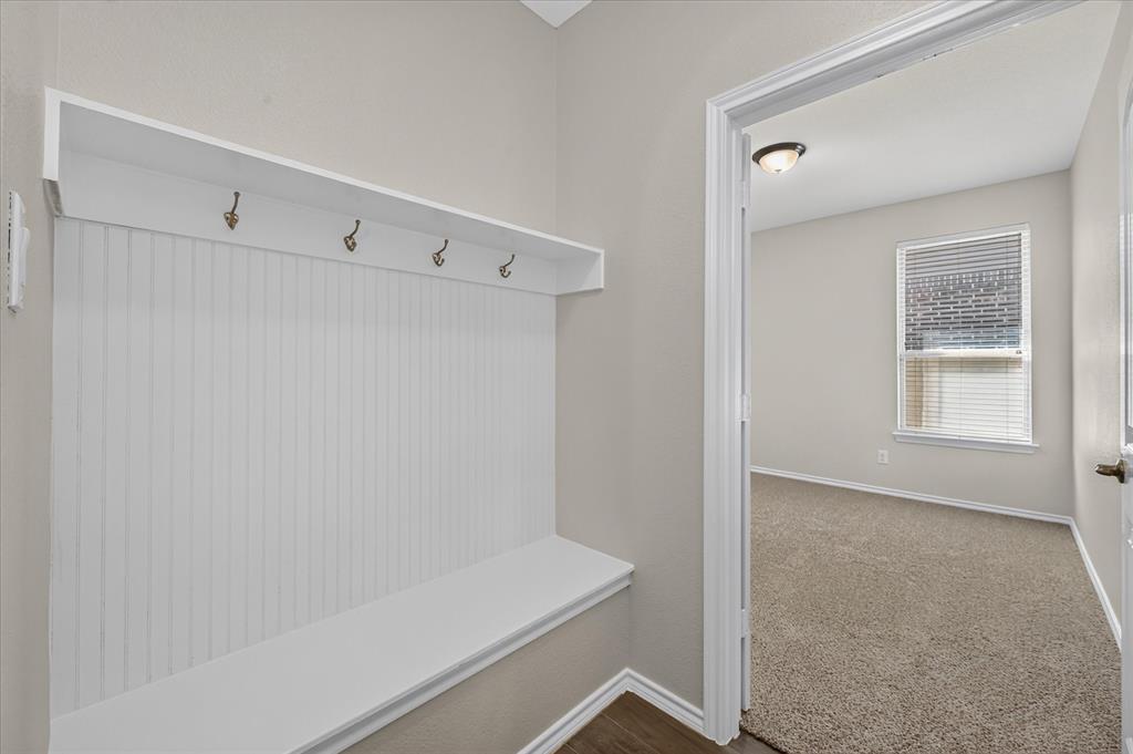 904 Dove Cove Property Photo 20