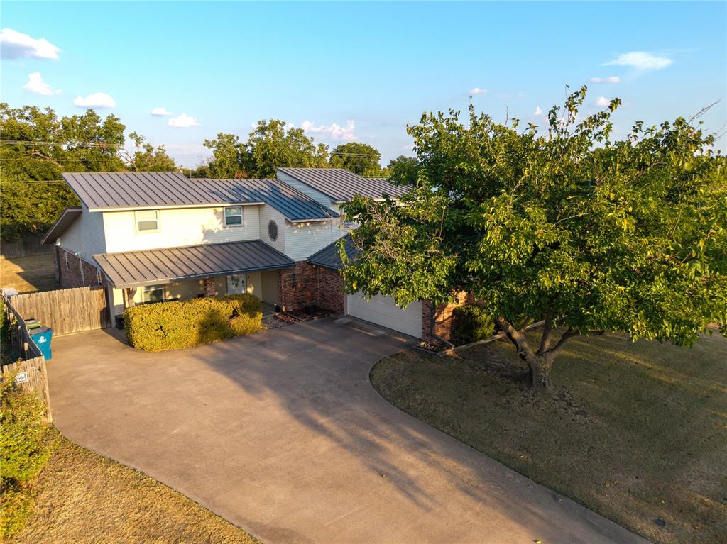 124 Freese Drive Property Photo 1