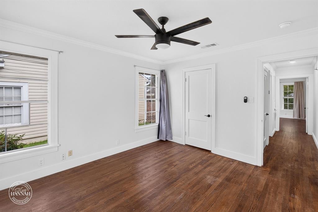 381 Albert Avenue Property Photo 26