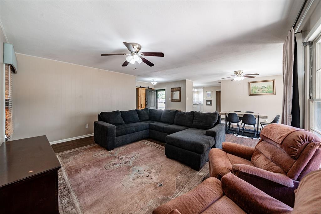 3341 S 20th Street Property Photo 3