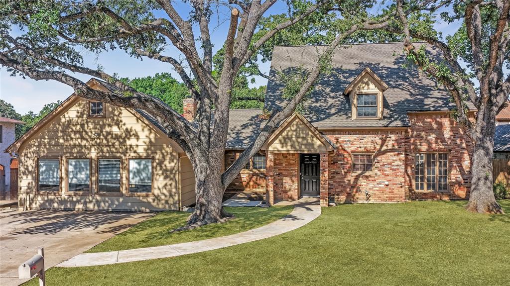 813 Chaparral Court Property Photo 1