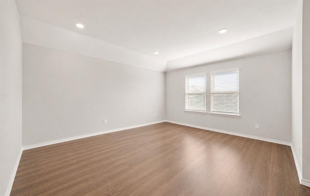 702 Watermill Road Property Photo 8