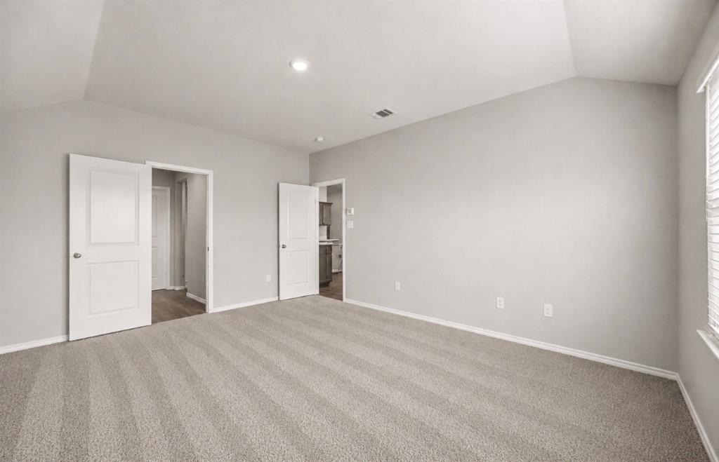 702 Watermill Road Property Photo 10