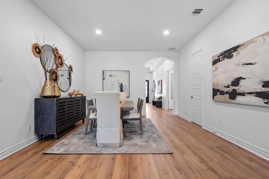 3728 Birch Wood Court Property Photo 9
