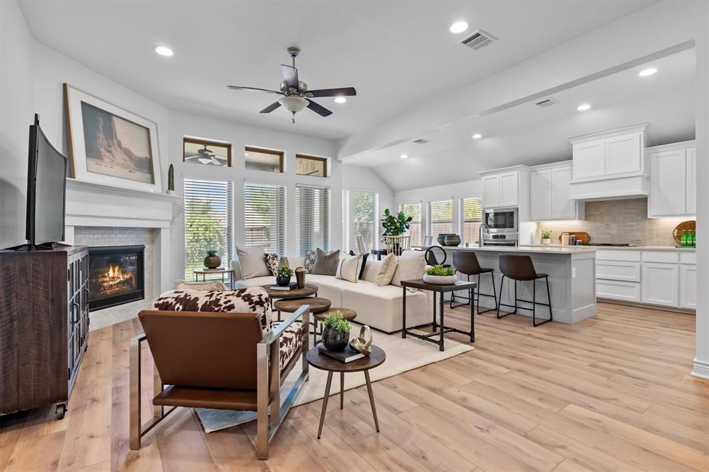 3728 Birch Wood Court Property Photo 12