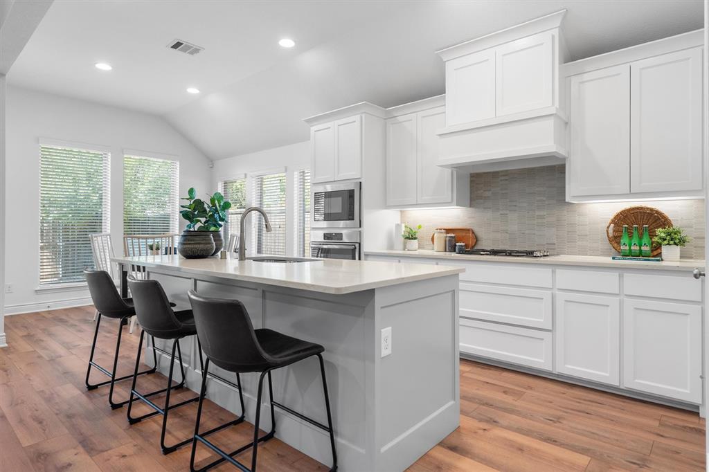 3728 Birch Wood Court Property Photo 16