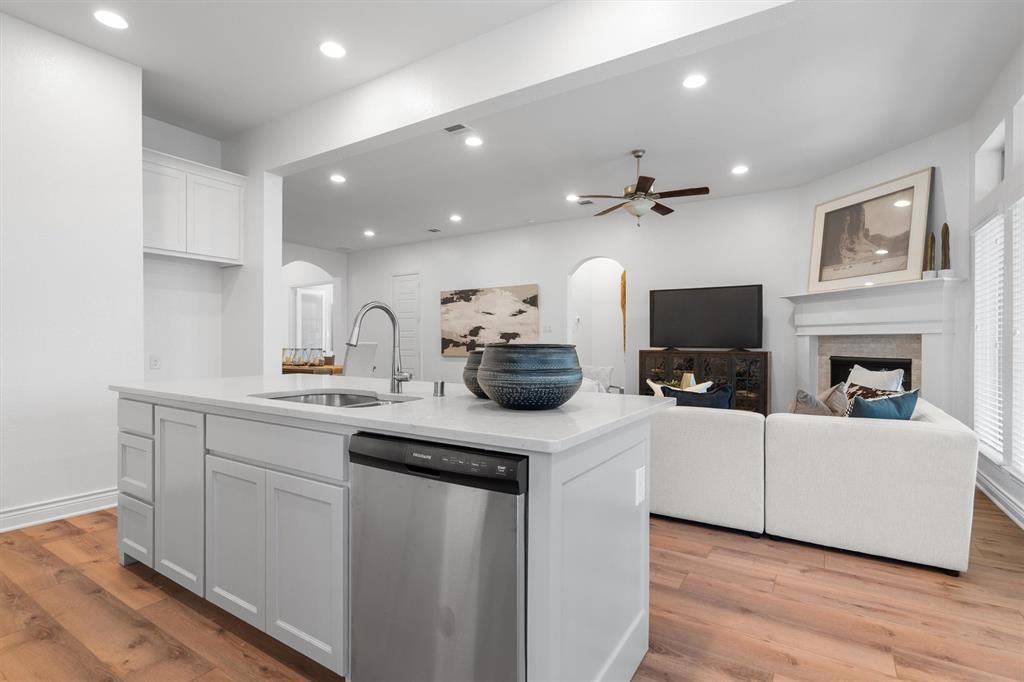 3728 Birch Wood Court Property Photo 19
