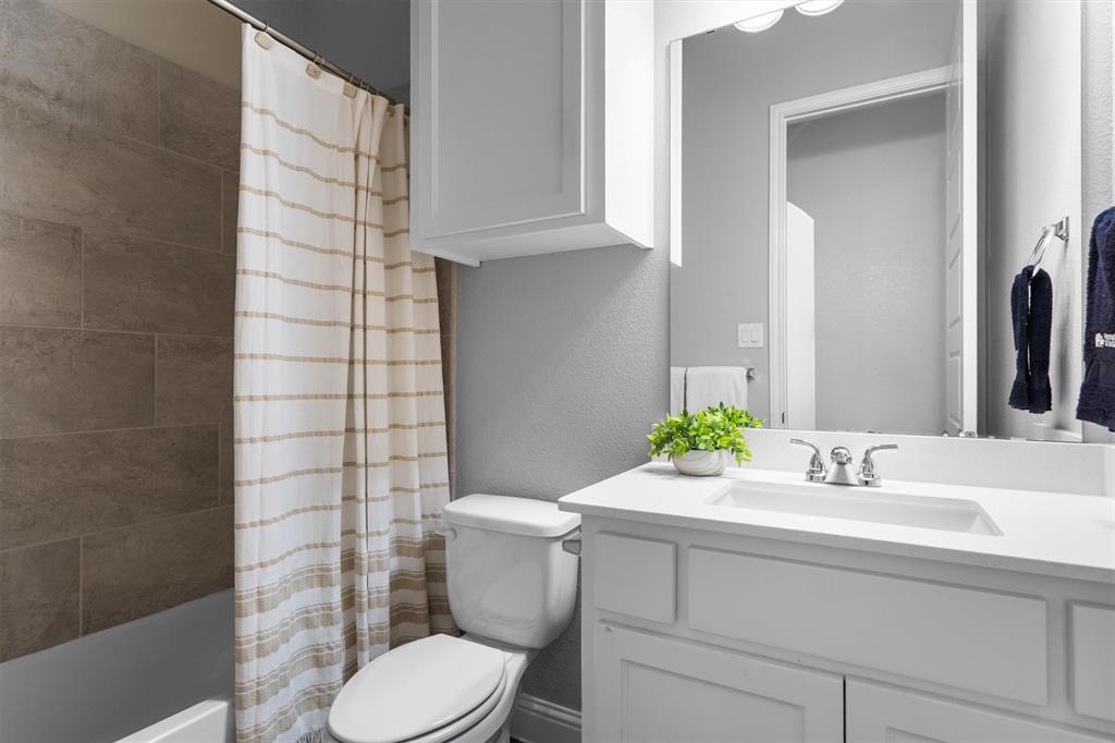 3728 Birch Wood Court Property Photo 28