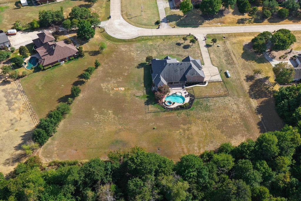 1920 Northfork Lane Property Photo 38