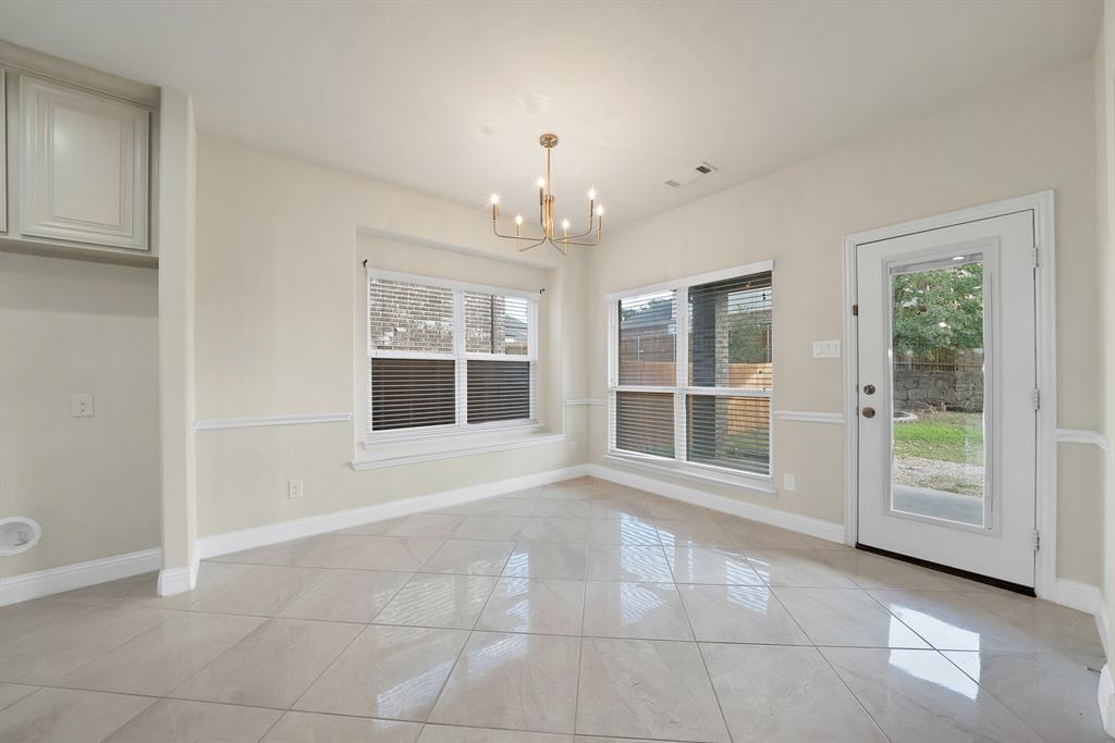 5100 Windstone Drive Property Photo 13