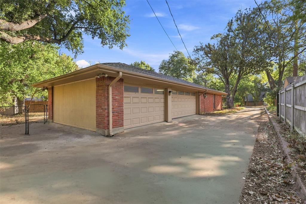 3904 Shady Valley Drive Property Photo 34