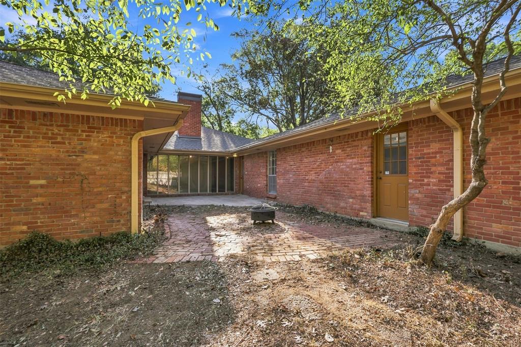3904 Shady Valley Drive Property Photo 36