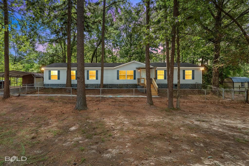 1605 Gray Lake Drive