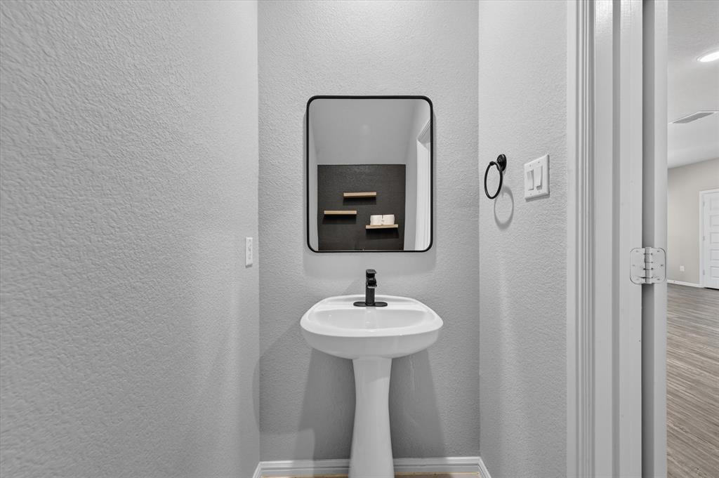 3348 Duncan Way Property Photo 13