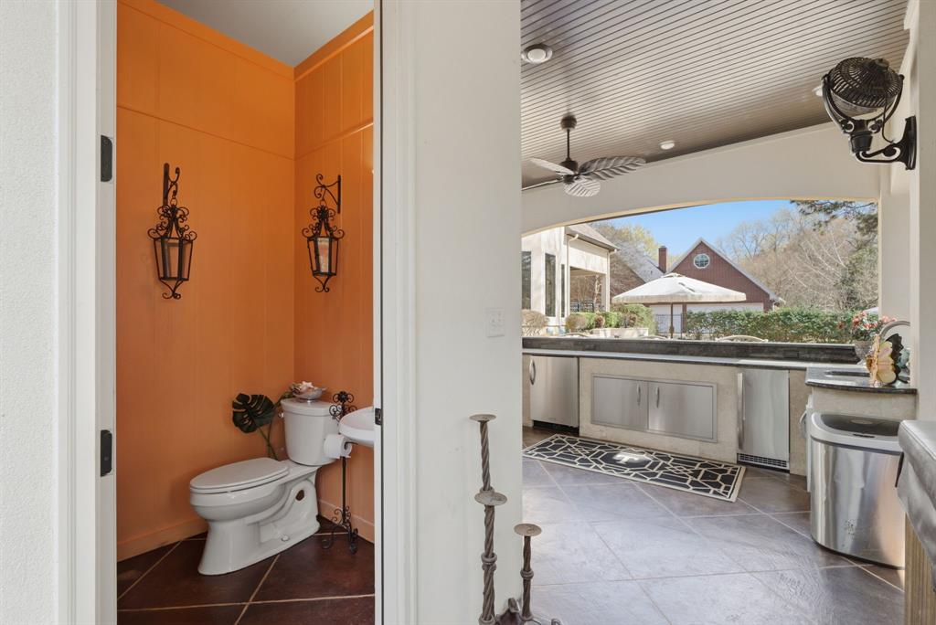 3645 Woods Boulevard Property Photo 35