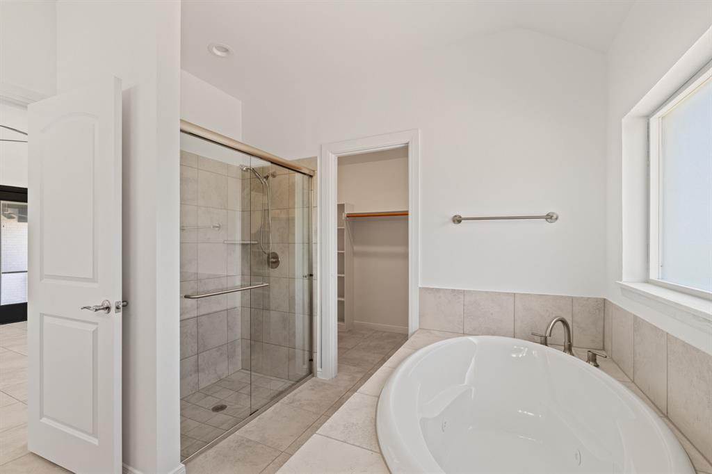 3648 Bluegrass Drive Property Photo 15
