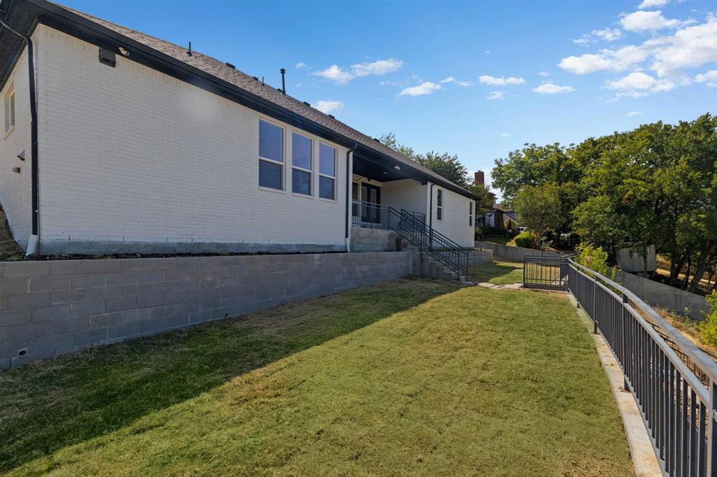 3648 Bluegrass Drive Property Photo 28