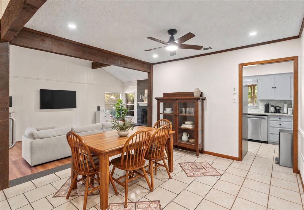 107 Karen Court Property Photo 7