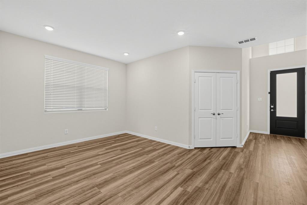1620 Berry Ridge Trail Property Photo 7