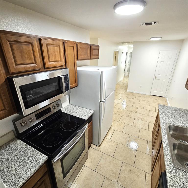 1808 And 1810 Wiseman Avenue Property Photo 1