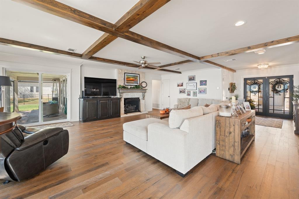 4509 Deleon Court Property Photo 4