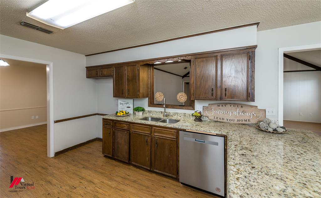9916 Beaver Creek Drive Property Photo 11